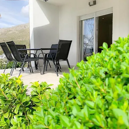 Apartment G Podstrana